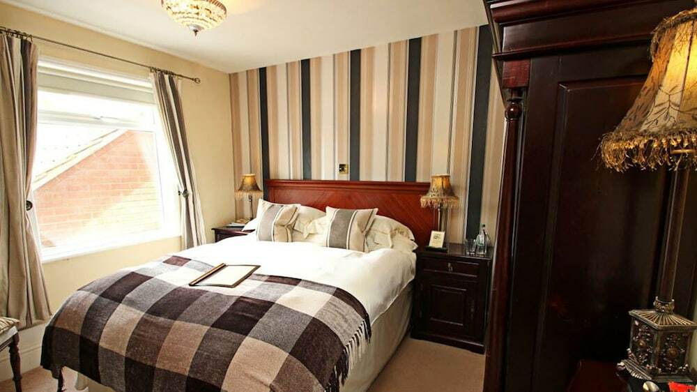 Bed and Breakfast The Kings Arms Мелтон-Моубрей Экстерьер фото