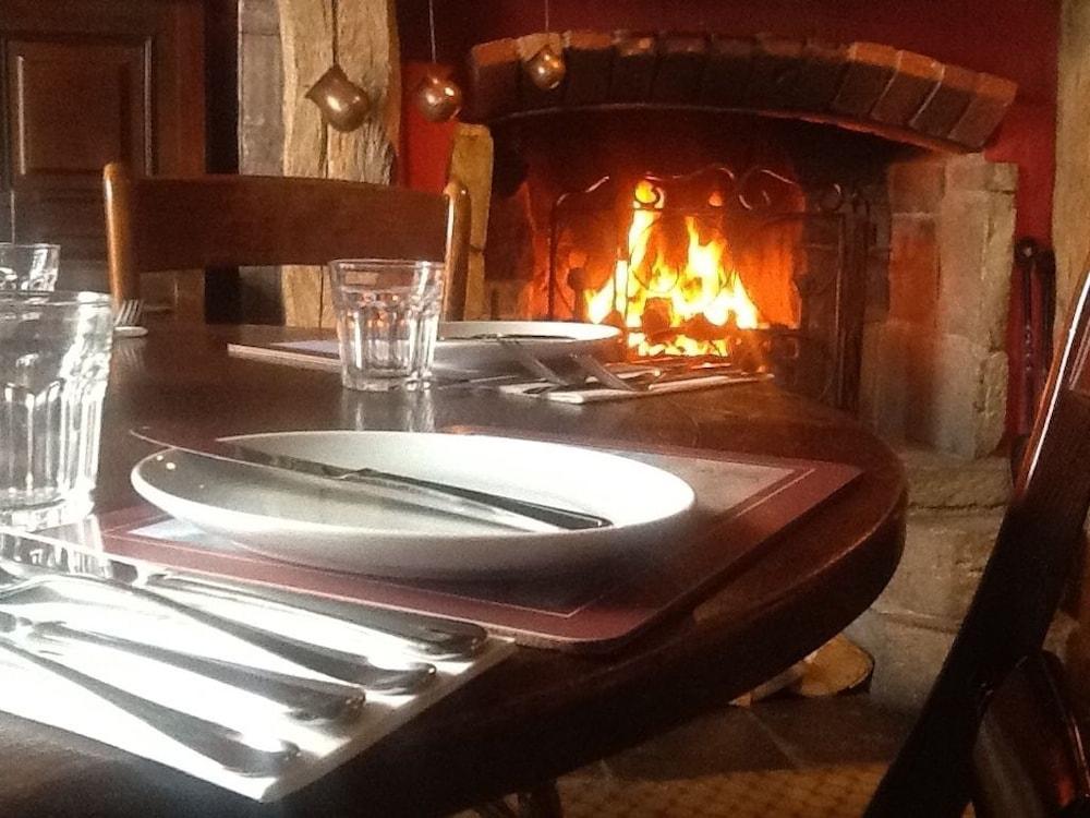 Bed and Breakfast The Kings Arms Мелтон-Моубрей Экстерьер фото